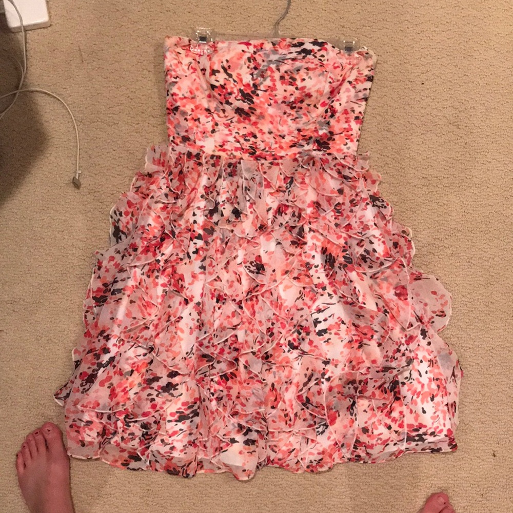 Strapless White House black market dress